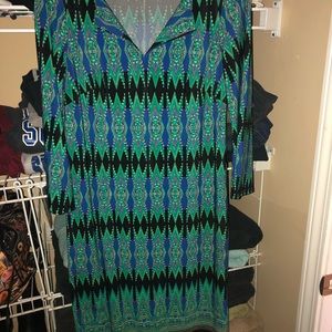 Laundry by Design Dresses - Adorable multi colored dress stretchy fit Laundry by Design Dresses - Adorable multi colored dress stretchy fit